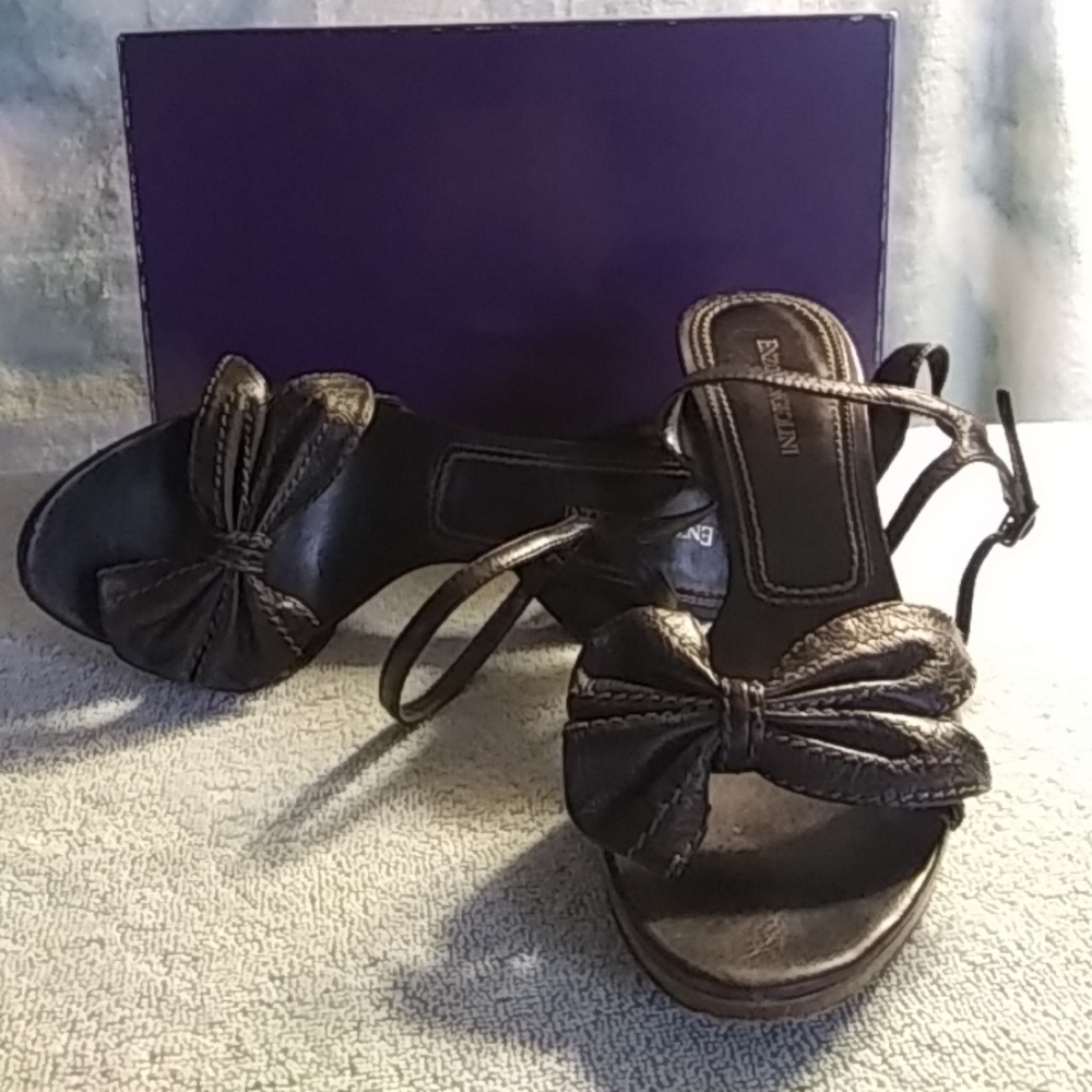 Enzo Angiolini Shinoe sandal